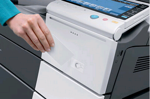 柯尼卡美能達刷卡認證取文件