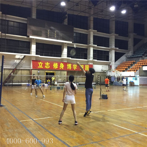 柯尼卡美能達復印機代理商羽毛球賽第8回合之精彩對決