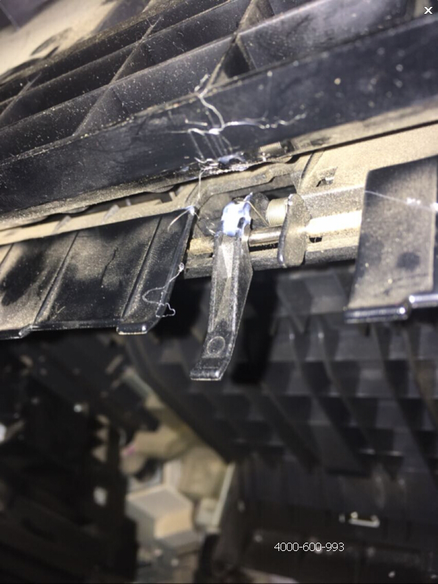 何先生發(fā)過(guò)來(lái)的柯尼卡美能達(dá)彩色復(fù)印機(jī)C7722問(wèn)題配件圖-科頤辦公