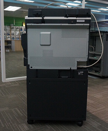 柯尼卡美能達306的機身左面-科頤辦公