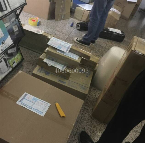 9-7 柯尼卡美能達耗材配件打包發(fā)貨-科頤辦公