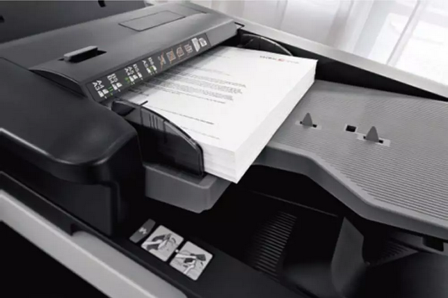 柯尼卡美能達(dá)658e系列能實(shí)現(xiàn)一次進(jìn)稿，雙面掃描